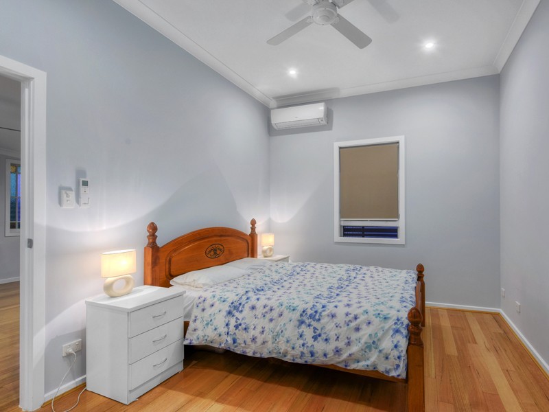 96 Bromley Street, Kangaroo Point QLD 4169