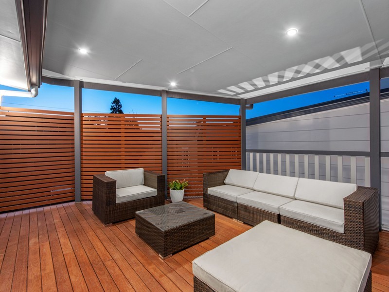 96 Bromley Street, Kangaroo Point QLD 4169