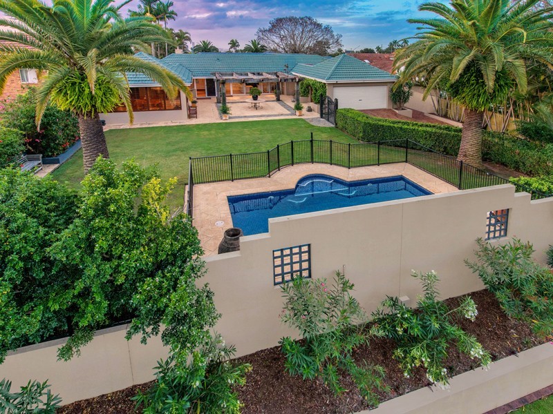 8 Otway Street, Holland Park QLD 4121