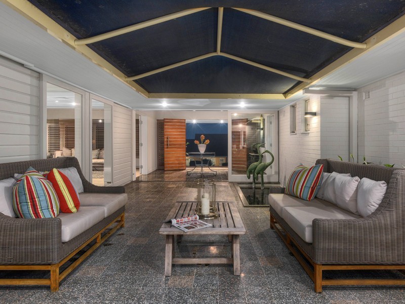 8 Otway Street, Holland Park QLD 4121