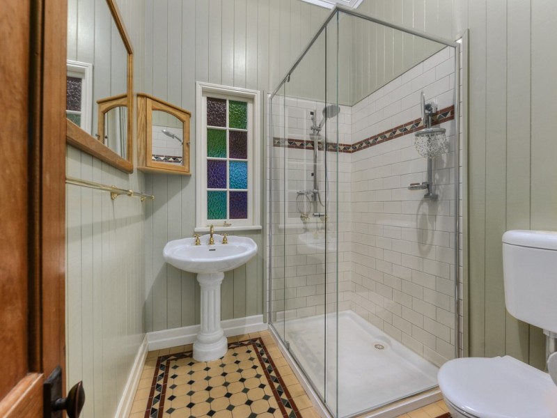 40 St Helens Road, Mitchelton QLD 4053