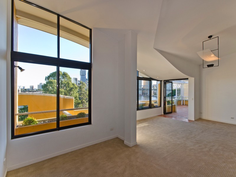 24/222 Bowen Terrace, New Farm QLD 4005