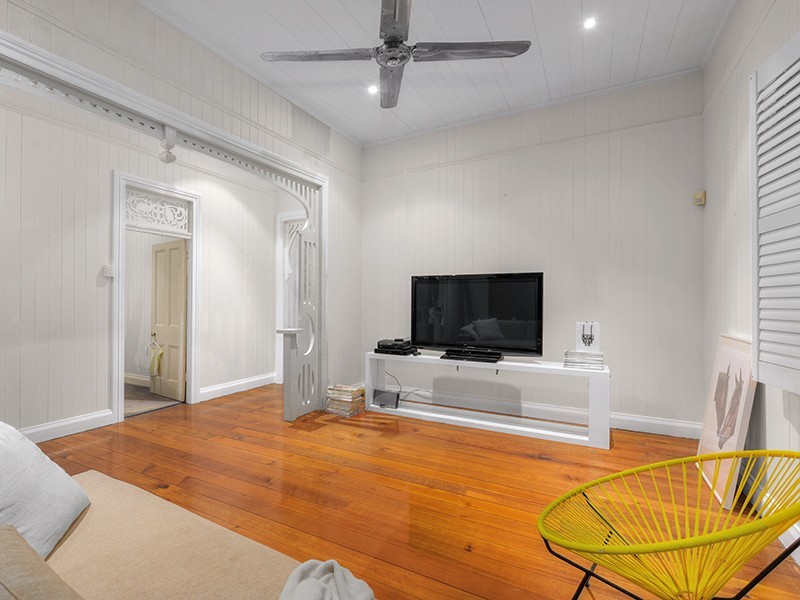 10 Hastings Street, Teneriffe QLD 4005