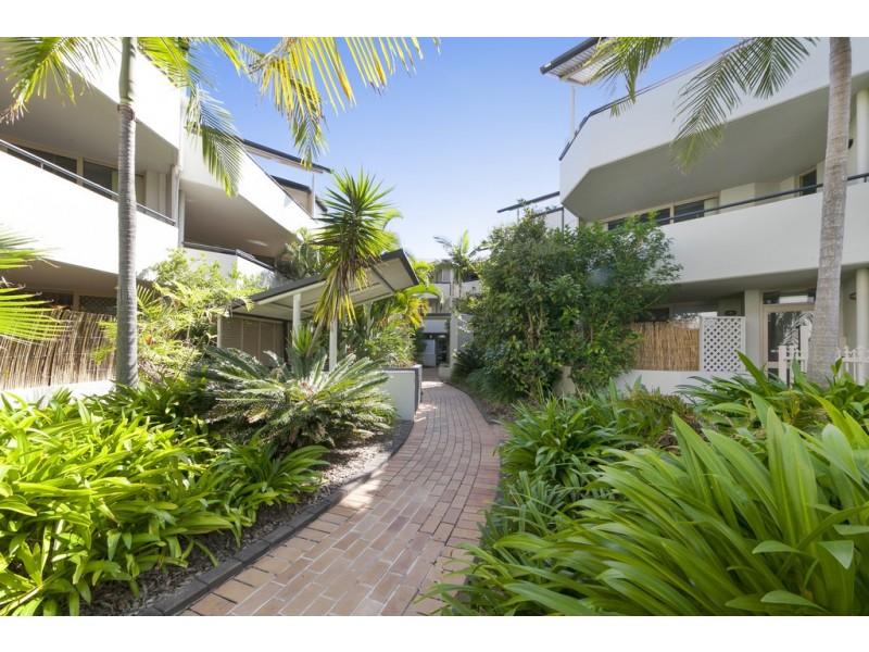 4/32 Newstead Terrace, Newstead QLD 4006