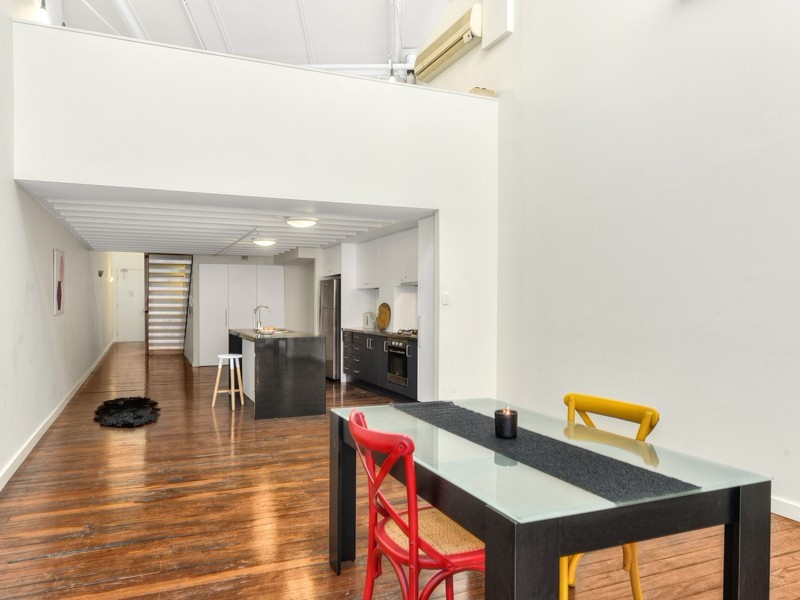 304/64 Macquarie Street, Teneriffe QLD 4005