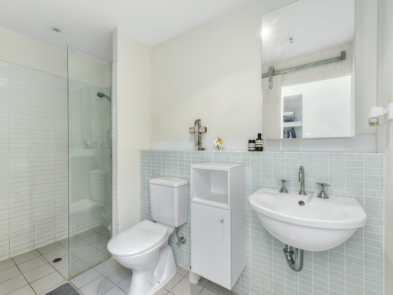 304/64 Macquarie Street, Teneriffe QLD 4005