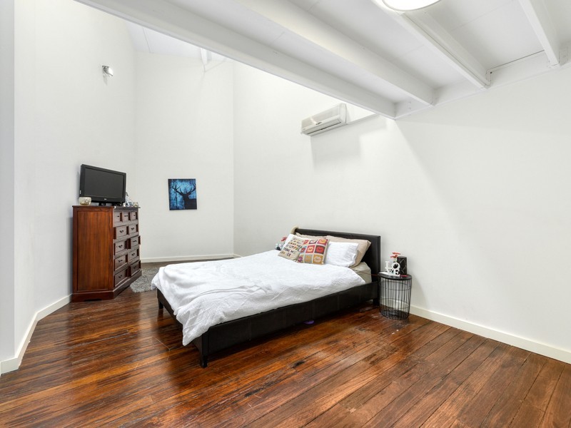 304/64 Macquarie Street, Teneriffe QLD 4005