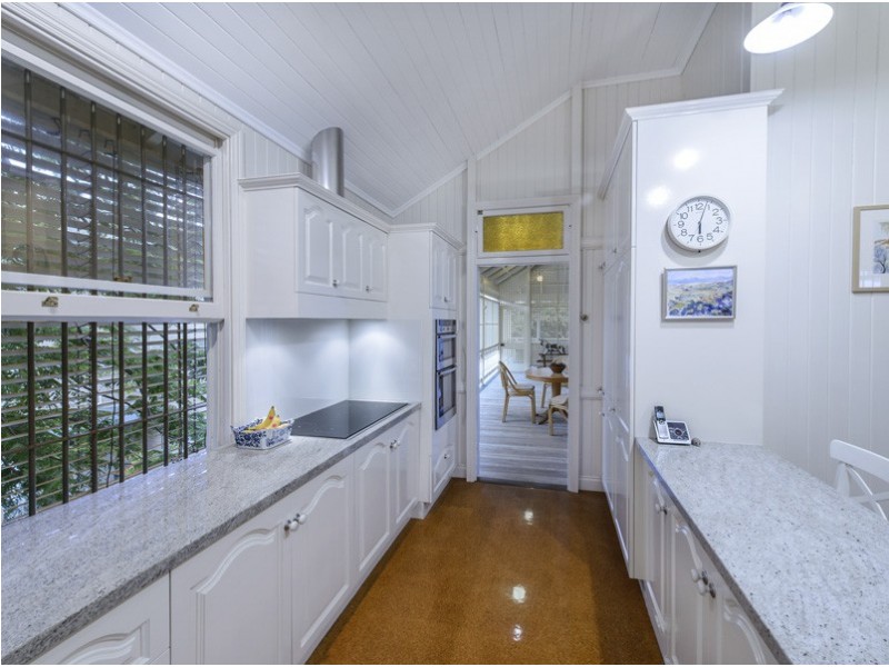 34 Gregory Street, Clayfield QLD 4011