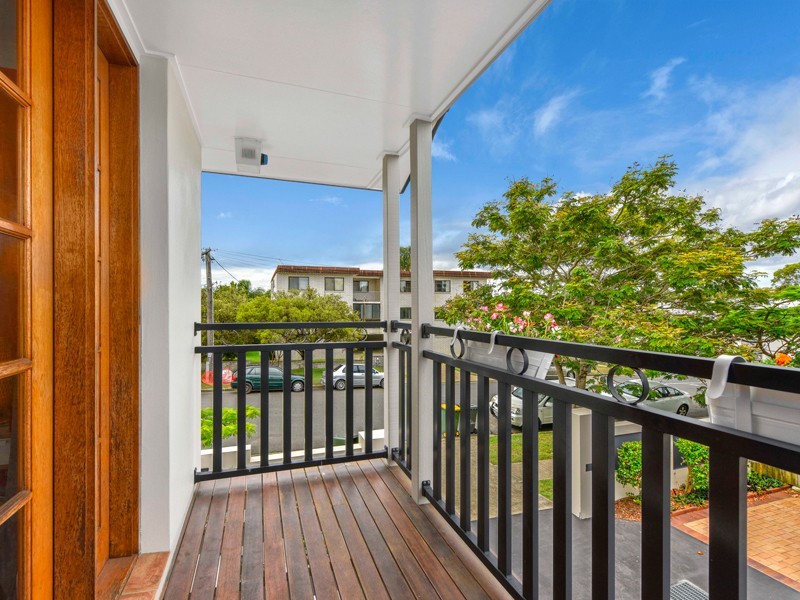 4/47 Leicester Street, Coorparoo QLD 4151