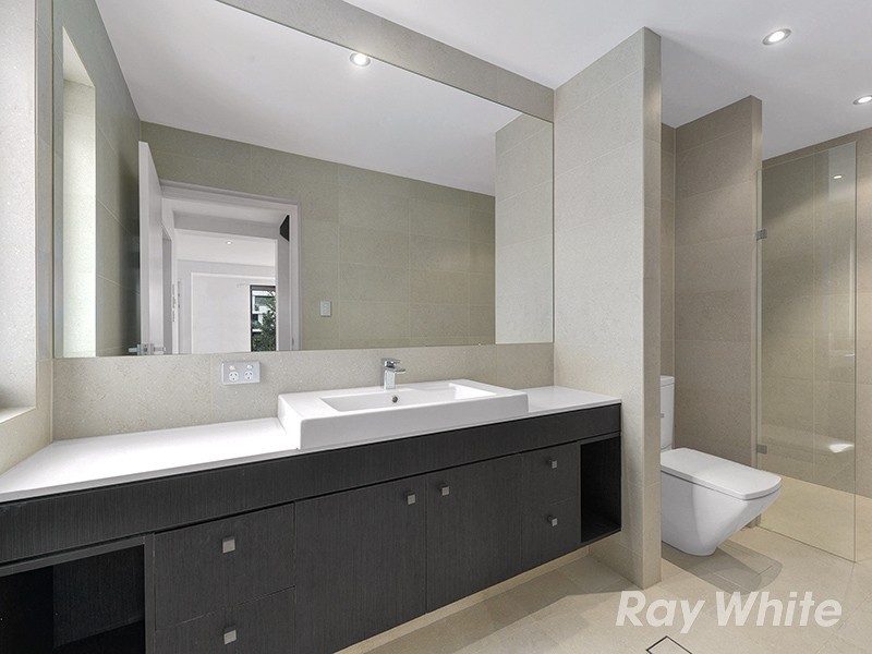 2/69 Kingsholme Street, Teneriffe QLD 4005