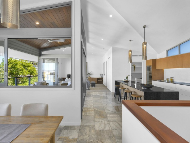 46 Hillside Crescent, Hamilton QLD 4007