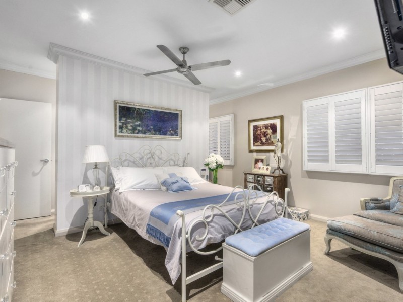 19 Alleena Street, Chermside QLD 4032