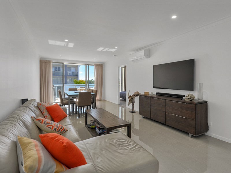 2101/8 Lochaber Street, Dutton Park QLD 4102