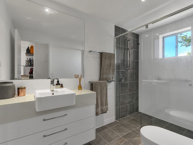 2101/8 Lochaber Street, Dutton Park QLD 4102