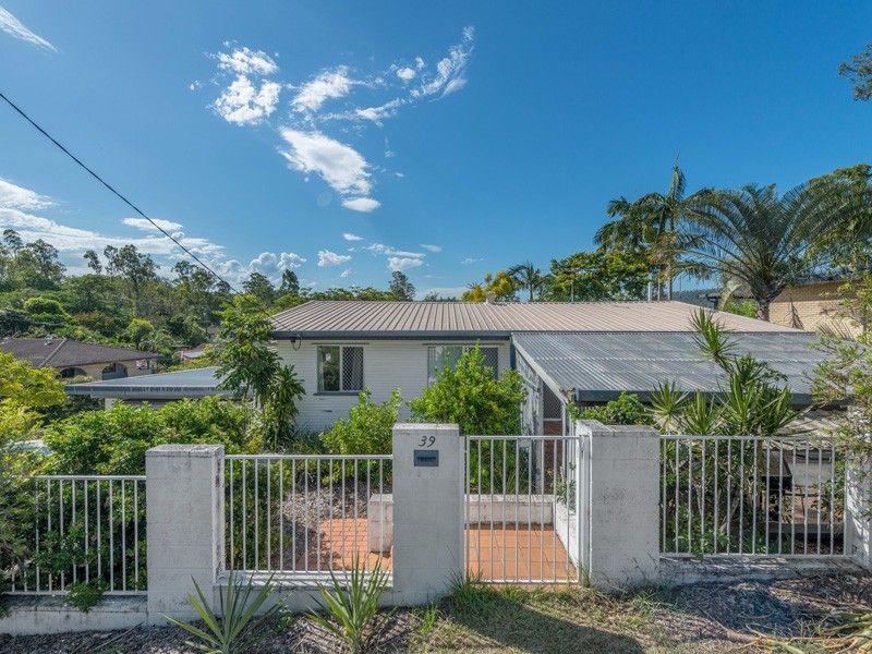 39 Woongarra Street, The Gap QLD 4061