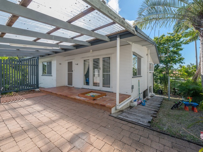 39 Woongarra Street, The Gap QLD 4061