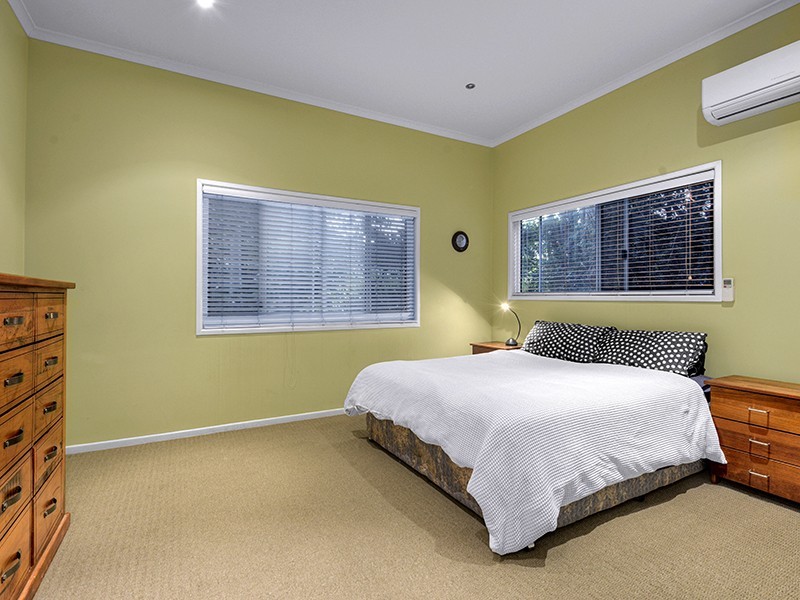 21 Benelong Street, Kedron QLD 4031