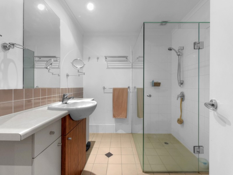 75/54 Vernon Terrace, Teneriffe QLD 4005