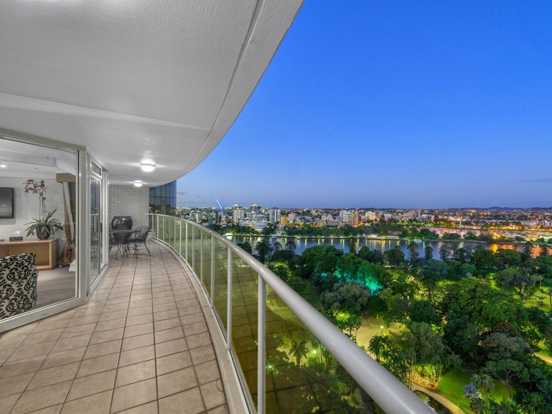 2102/132 Alice Street, Brisbane City QLD 4000