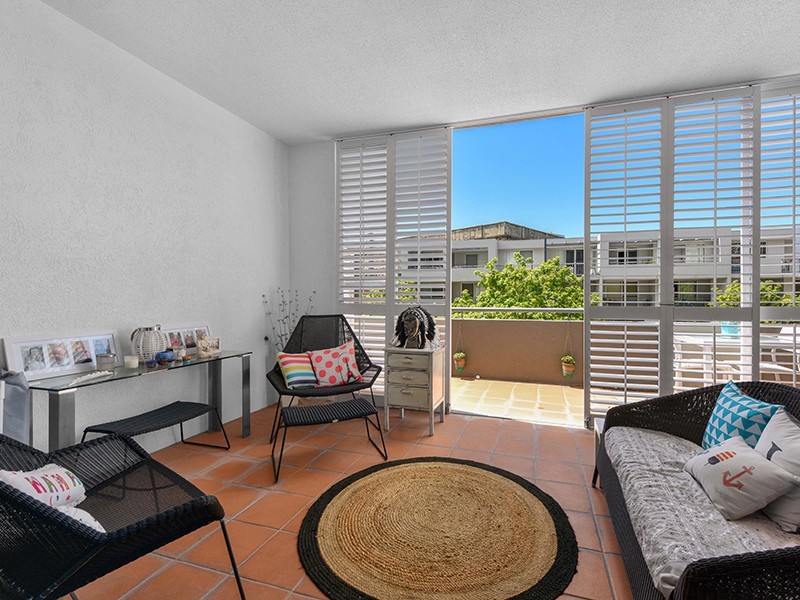 4/48 Chermside Street, Teneriffe QLD 4005