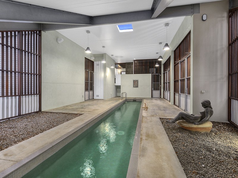 42 Prince Edward Parade, Redcliffe QLD 4020