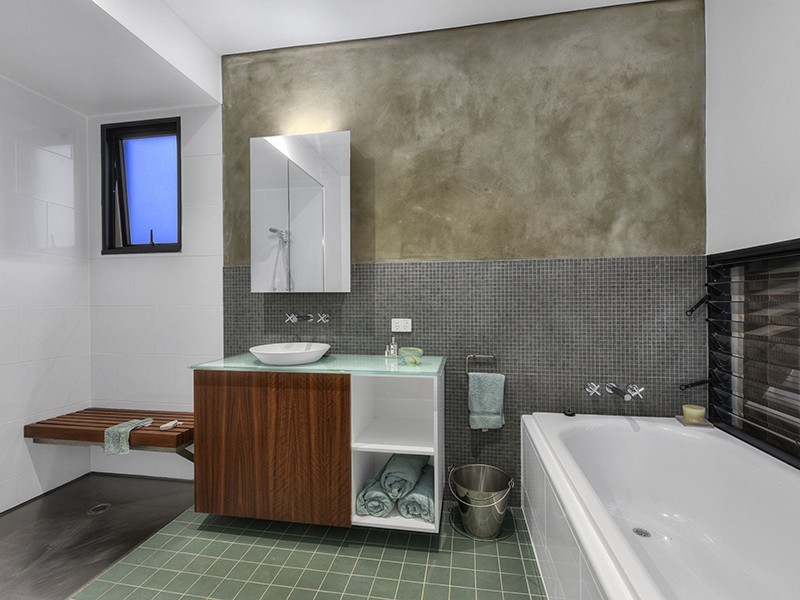 42 Prince Edward Parade, Redcliffe QLD 4020