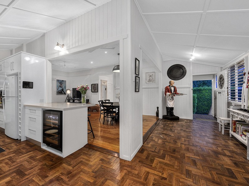 33 Adelaide Street, Clayfield QLD 4011