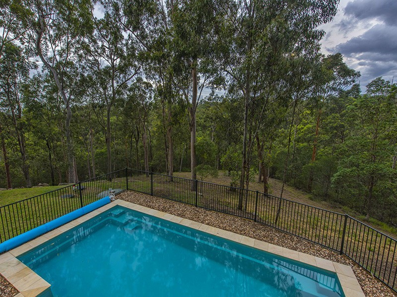 115 Highwood Road, The Gap QLD 4061