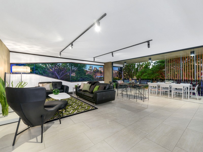 1/50 Holman Street, Kangaroo Point QLD 4169