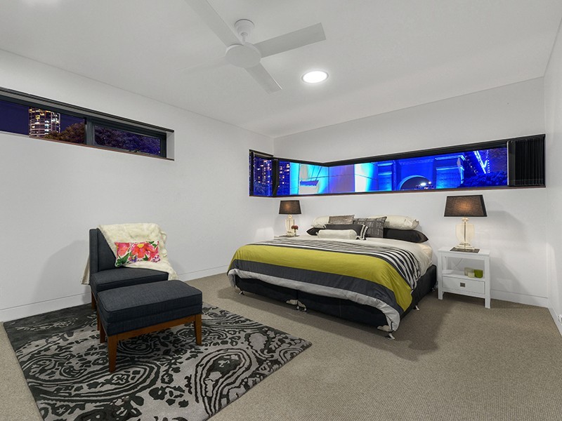 1/50 Holman Street, Kangaroo Point QLD 4169