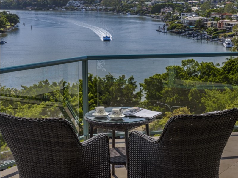 27/10 Park Avenue, Kangaroo Point QLD 4169