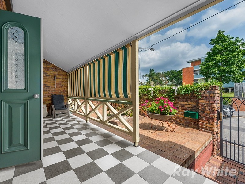 61 Torrington St, Spring Hill QLD 4000