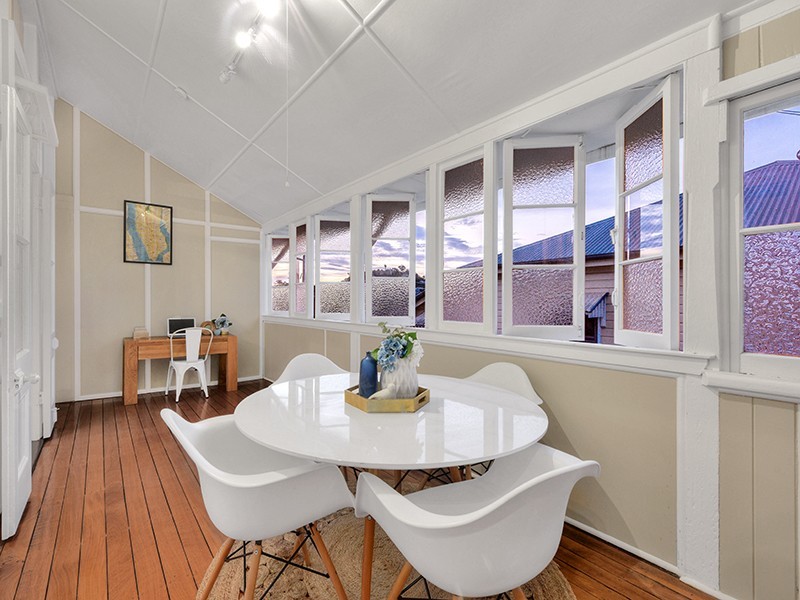 43 Oakwal Terrace, Windsor QLD 4030