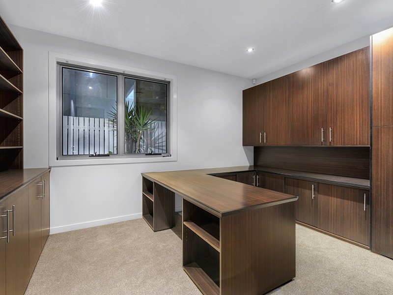 7 Annie Street, Hamilton QLD 4007