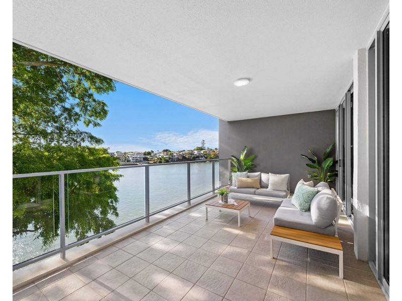 1532/22 Refinery Parade, New Farm QLD 4005