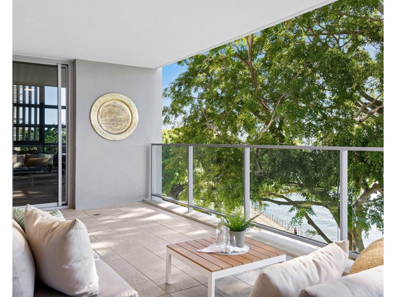 1532/22 Refinery Parade, New Farm QLD 4005