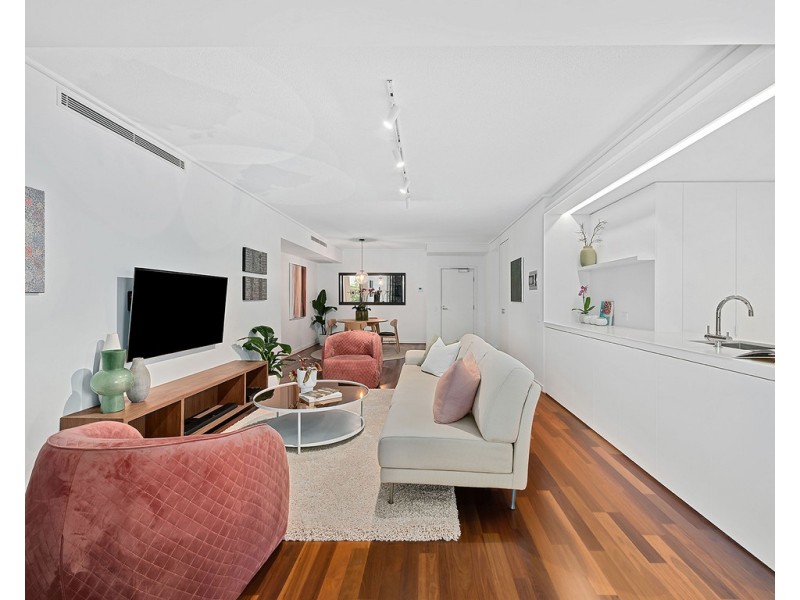 1532/22 Refinery Parade, New Farm QLD 4005