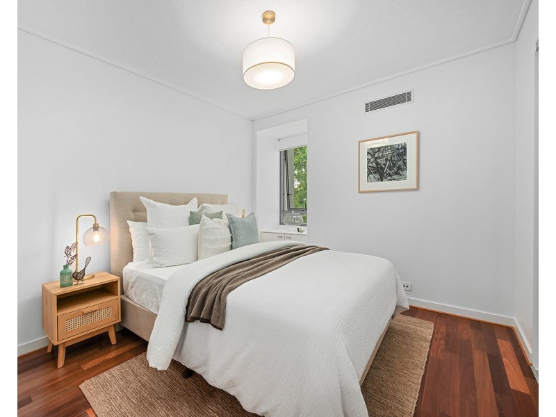 1532/22 Refinery Parade, New Farm QLD 4005