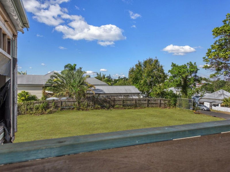 26 Abraham Street, Red Hill QLD 4059