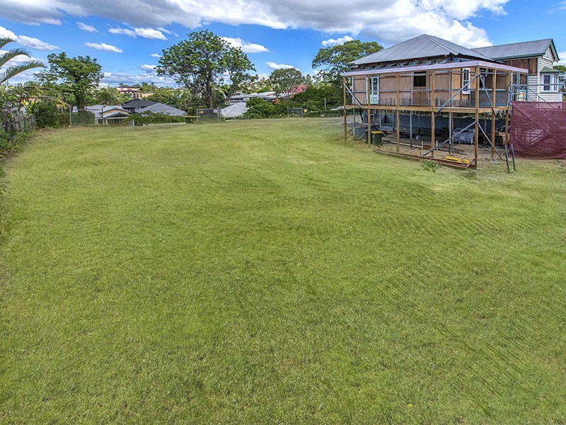 26 Abraham Street, Red Hill QLD 4059