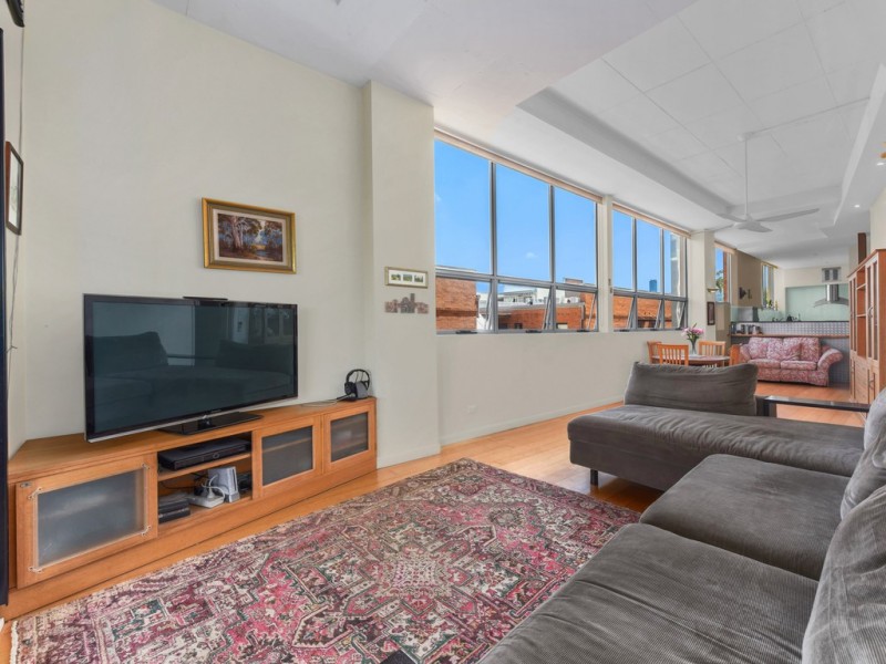 204/24 Macquarie Street, Teneriffe QLD 4005