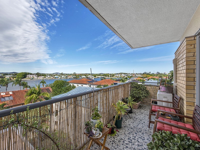 19/2 Oxlade Drive, New Farm QLD 4005