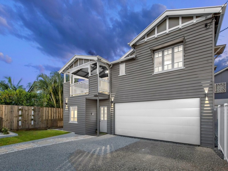 15 Bradley Avenue, Kedron QLD 4031