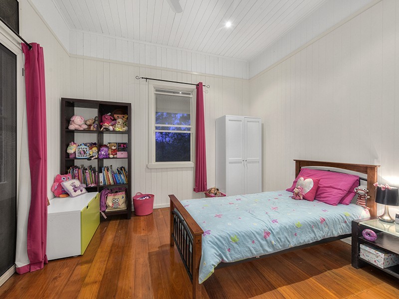115 Highwood Road, The Gap QLD 4061