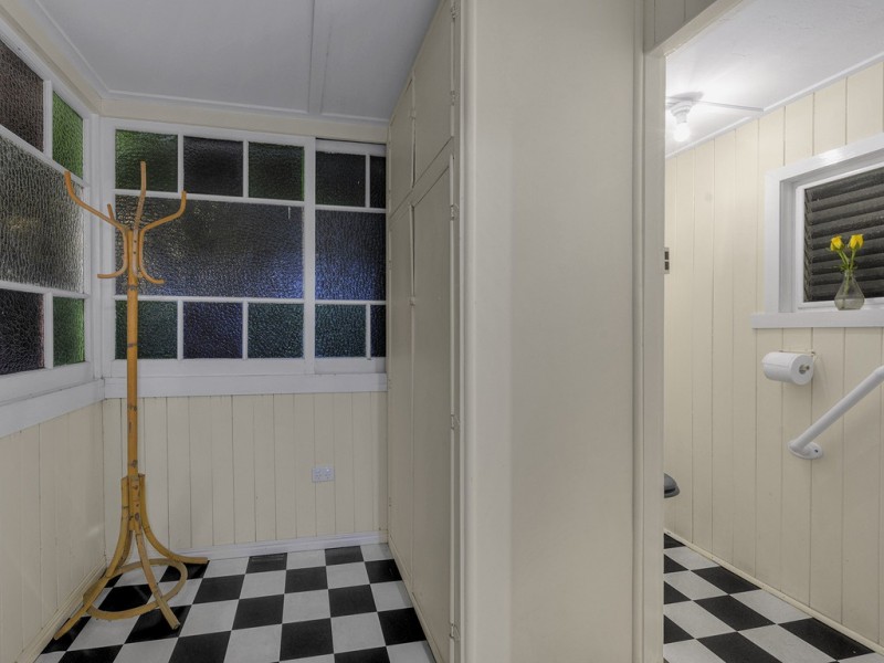 103 Jubilee Terrace, Bardon QLD 4065