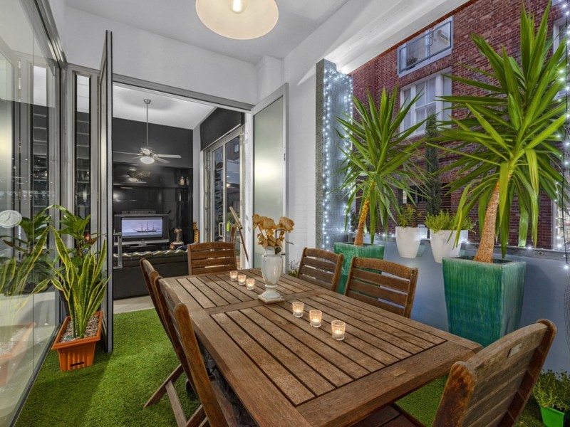 102/64 Macquarie Street, Teneriffe QLD 4005