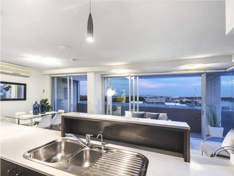 824/43 Hercules St, Hamilton QLD 4007