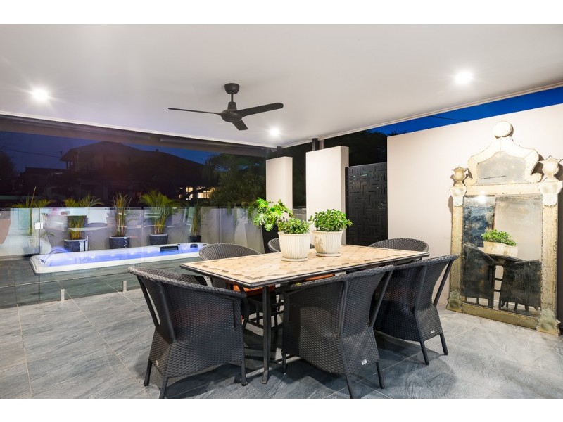 9 Derby Street, Hendra QLD 4011