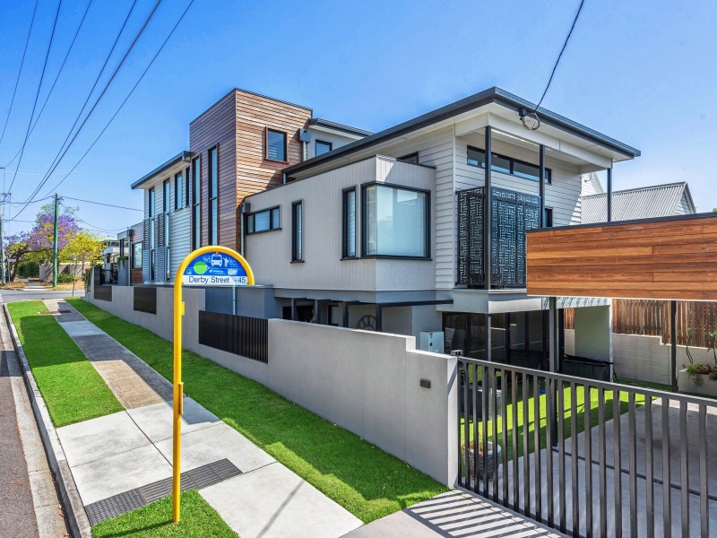 9 Derby Street, Hendra QLD 4011