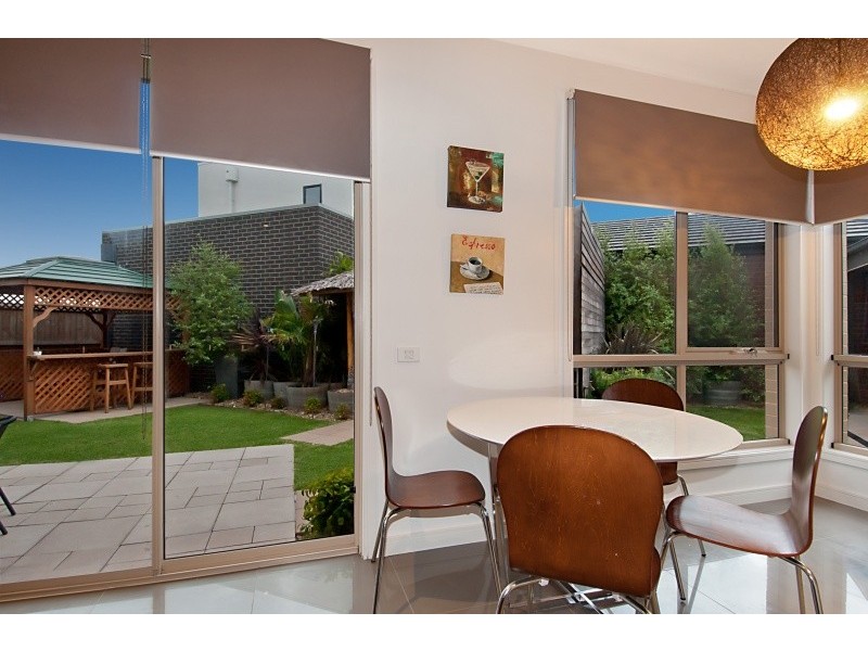 7 Chopard Avenue, Waterways VIC 3195